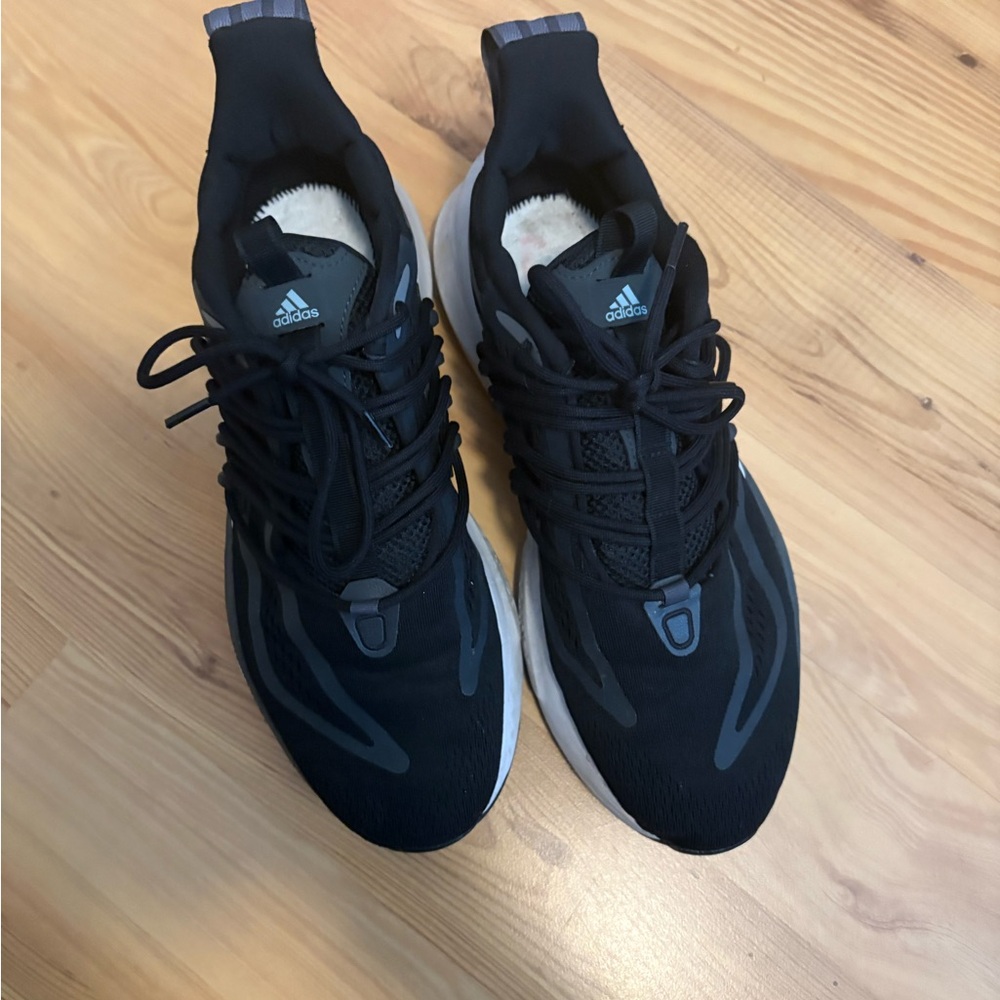 adidas Men's Black and Gray Athletic Sneakers